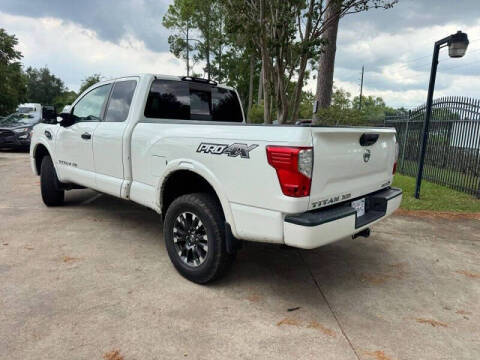 2017 Nissan Titan PRO-4X