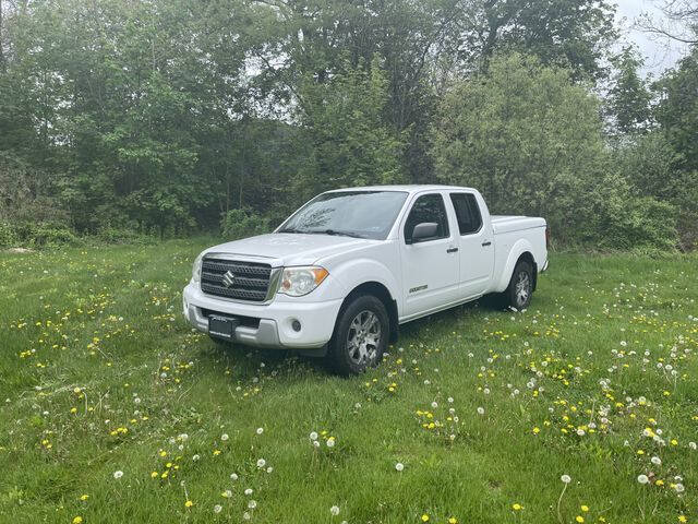 2010 Suzuki Equator Sport