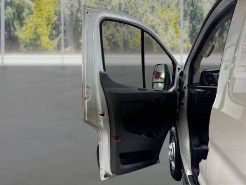 2023 Ford Transit