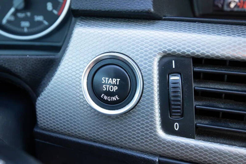 2011 BMW 3 Series 335i