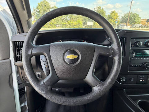 2021 Chevrolet Express 2500
