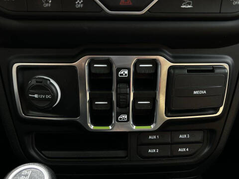 2021 Jeep Gladiator Willys