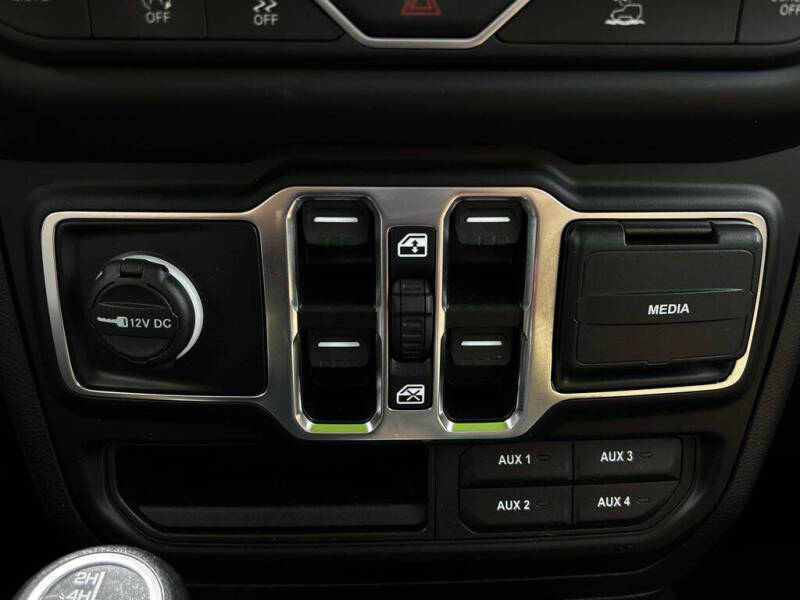 2021 Jeep Gladiator Willys