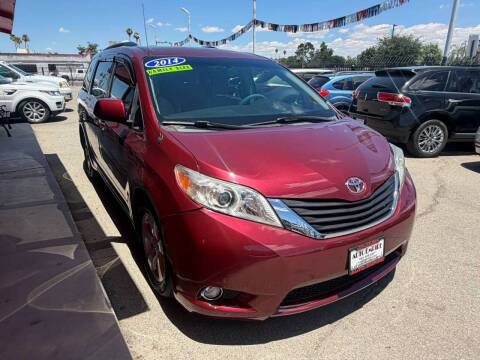 2014 Toyota Sienna
