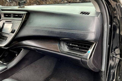 2016 Toyota Avalon XLE