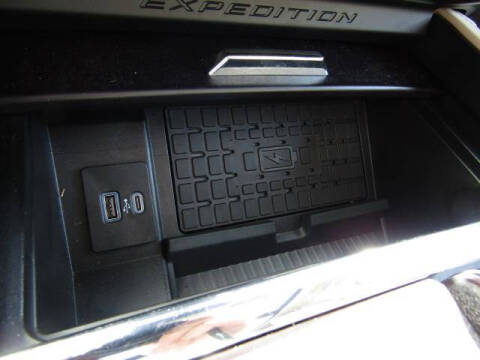 2024 Ford Expedition MAX Platinum