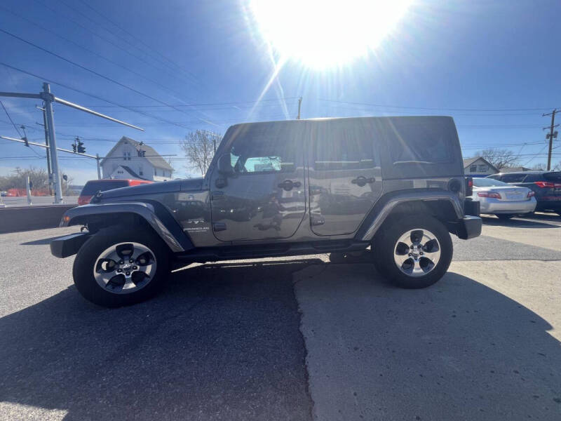 2017 Jeep Wrangler Unlimited Sahara