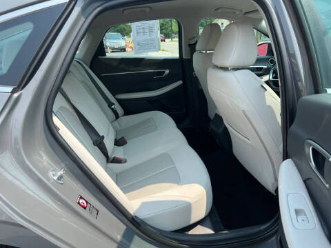 2022 Hyundai Sonata SEL