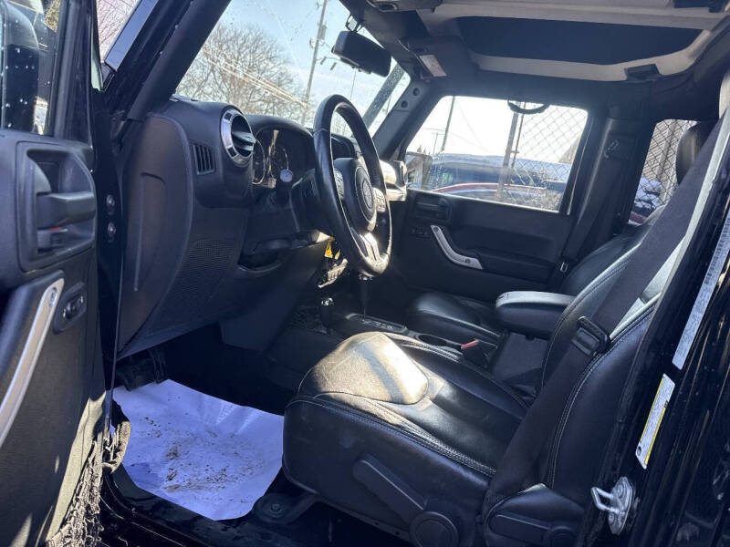 2016 Jeep Wrangler Unlimited Sahara