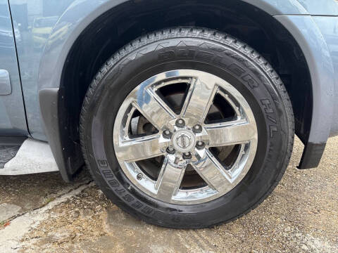 2012 Nissan Armada Platinum