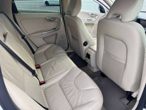 2012 Volvo XC60 3.2