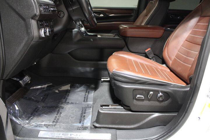 2023 GMC Yukon Denali Ultimate