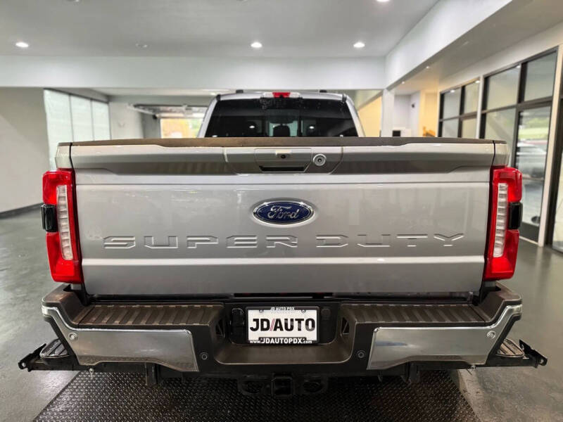 2023 Ford F-350 Super Duty Lariat