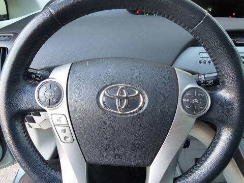 2014 Toyota Prius Five