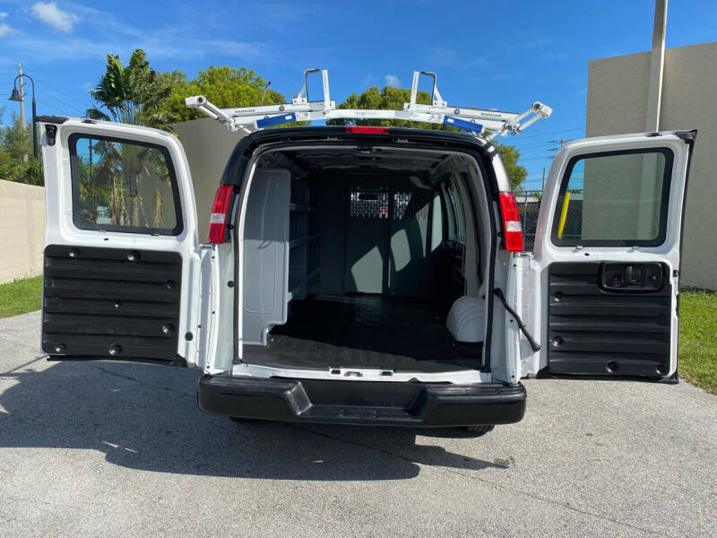 2020 Chevrolet Express 2500