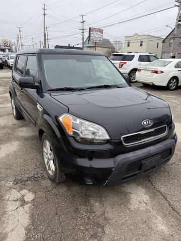 2011 Kia Soul +