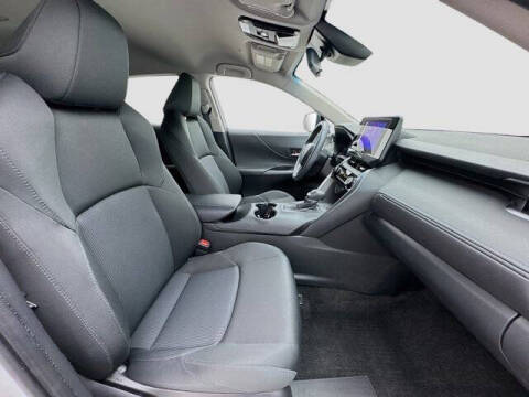 2023 Toyota Venza LE