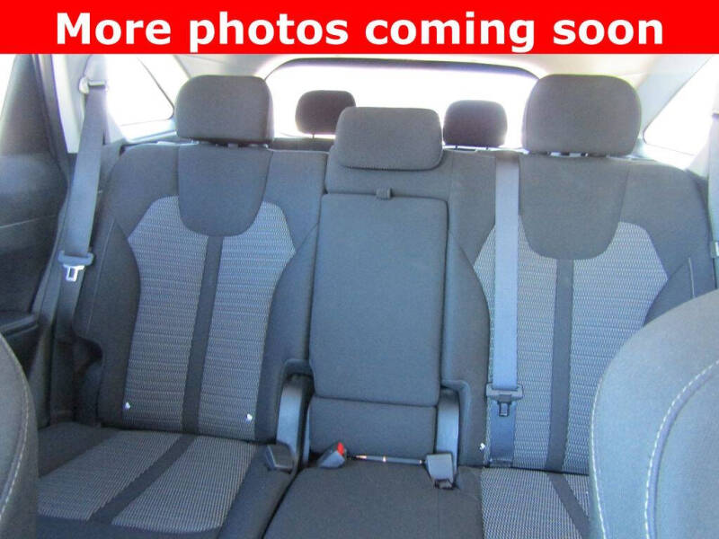 2025 Kia Sorento LX