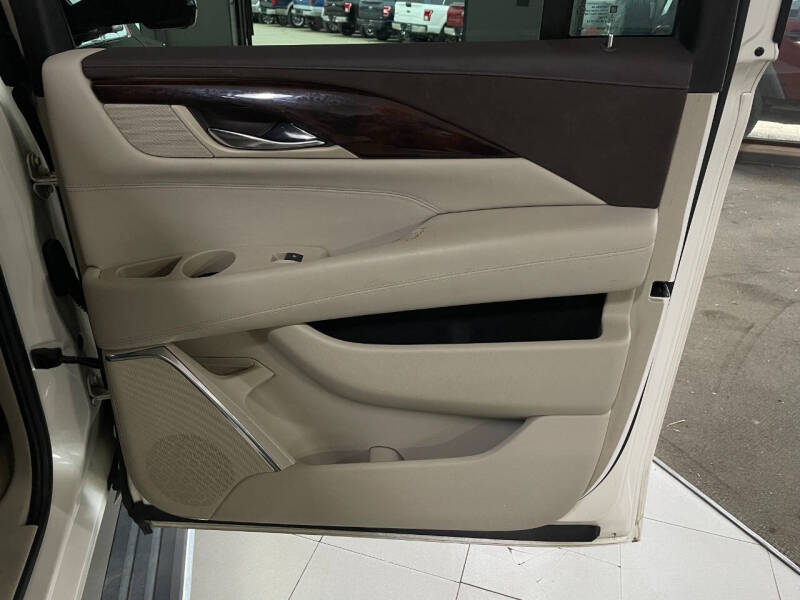 2015 Cadillac Escalade ESV Premium