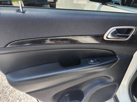 2012 Jeep Grand Cherokee Laredo X