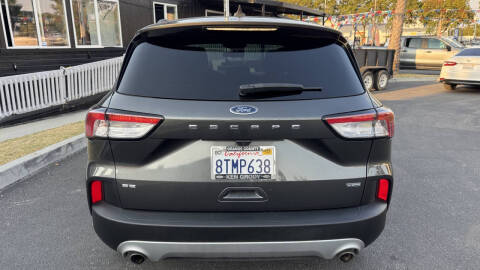 2020 Ford Escape Hybrid SE Sport