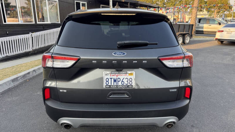 2020 Ford Escape Hybrid SE Sport