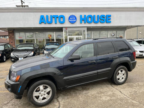 2006 Jeep Grand Cherokee for sale at Auto House Motors - Downers Grove in Downers Grove IL