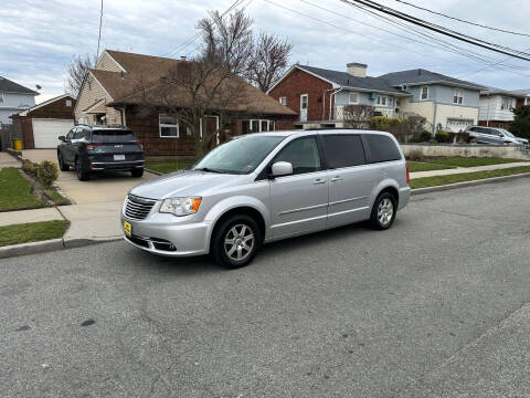 2012 Chrysler Town and Country for sale at Reis Motors LLC in Lawrence NY