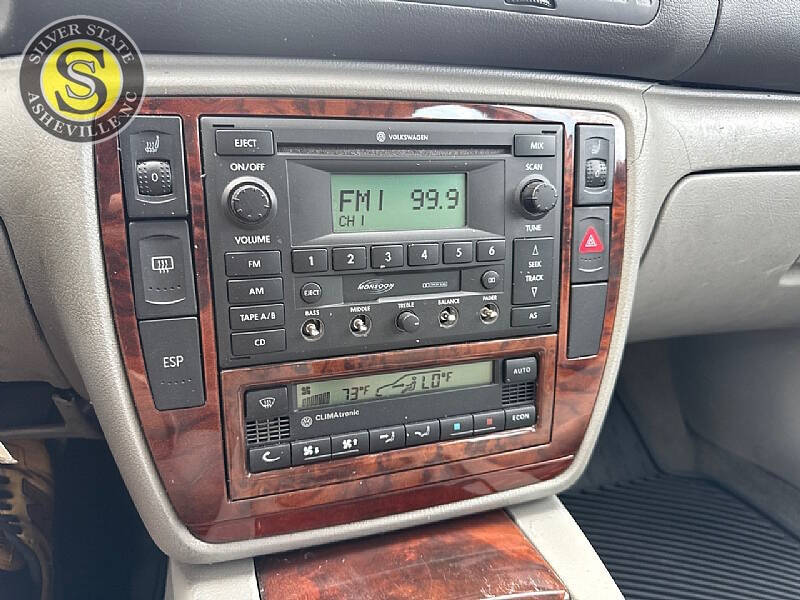 2003 Volkswagen Passat GLX