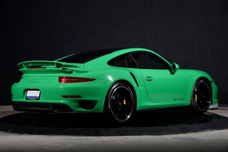 2015 Porsche 911 Turbo S