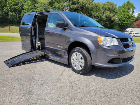 2016 Dodge WHEELCHAIR VAN