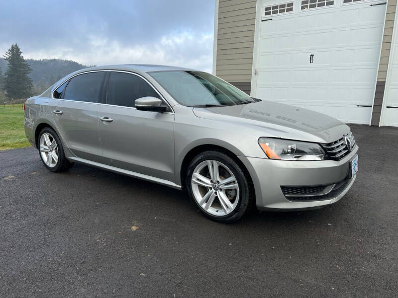 2014 Volkswagen Passat for sale at Catuna Motor Company in Damascus OR