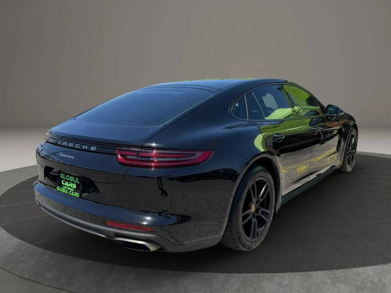 2018 Porsche Panamera
