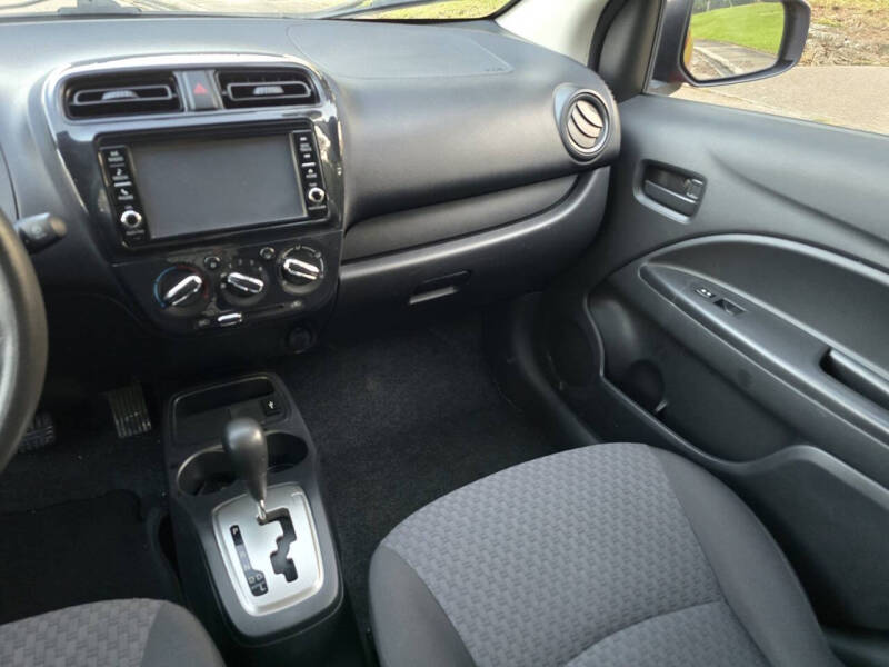 2018 Mitsubishi Mirage ES