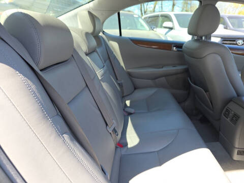 2005 Lexus ES 330