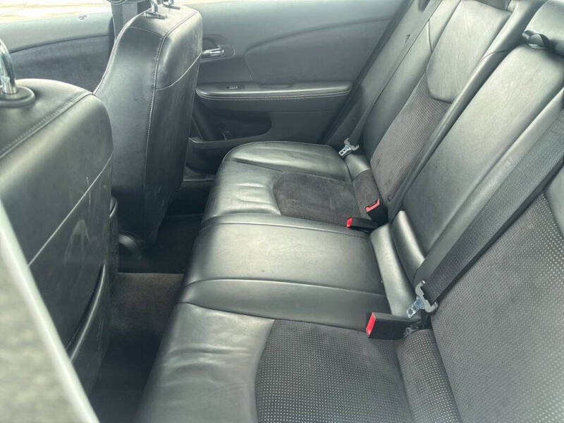 2013 Chrysler 200 Limited