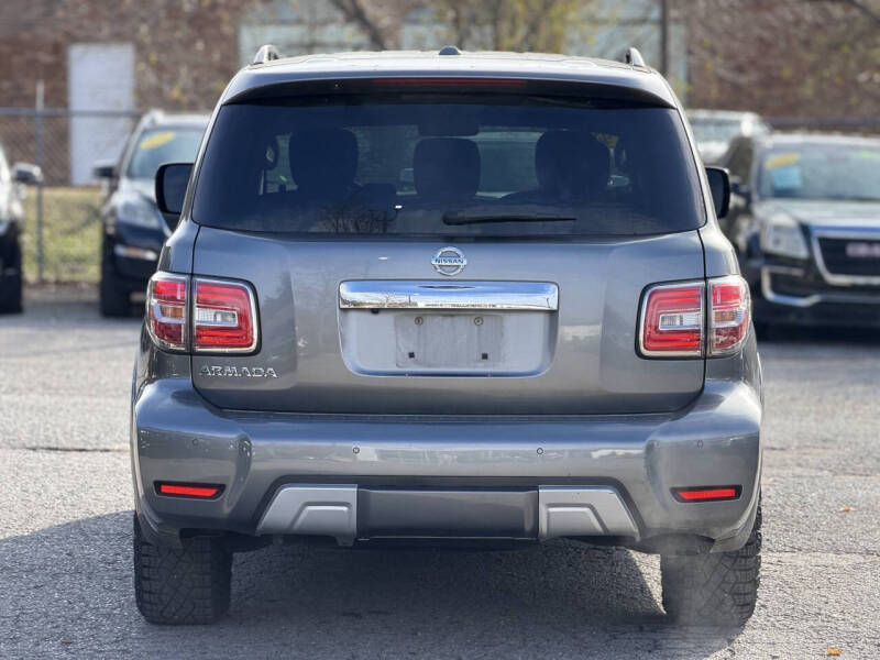 2017 Nissan Armada SV