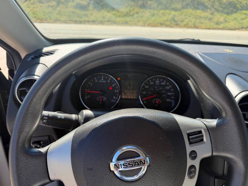 2012 Nissan Rogue S