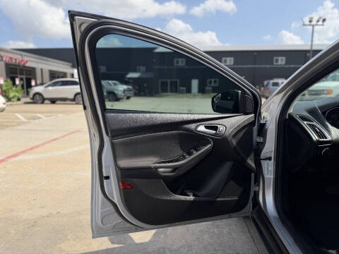 2016 Ford Focus Titanium