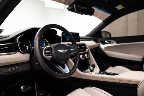 2023 Genesis G70