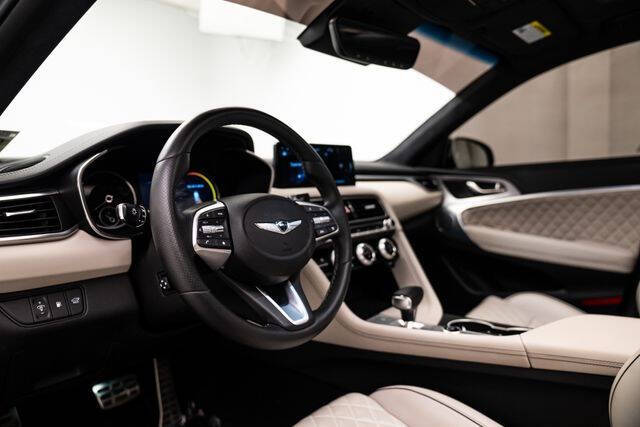2023 Genesis G70