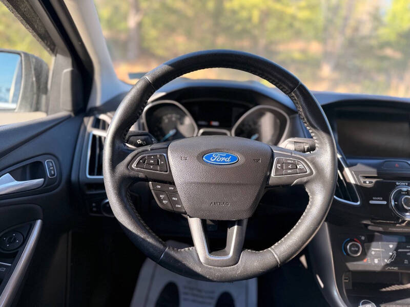 2015 Ford Focus Titanium