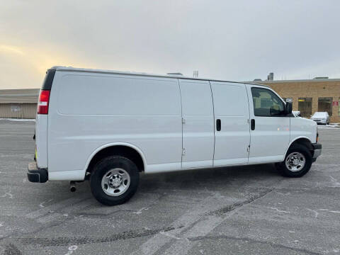 2019 Chevrolet Express 2500