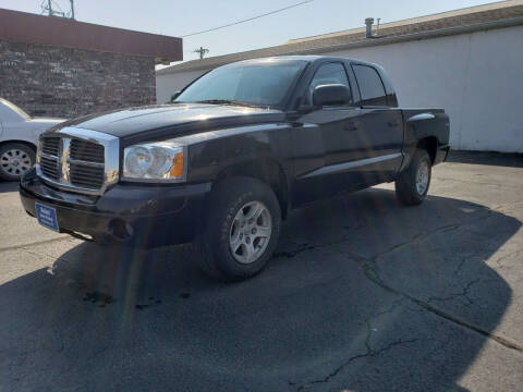 2006 Dodge Dakota for sale at Select Auto Group in Clay Center KS