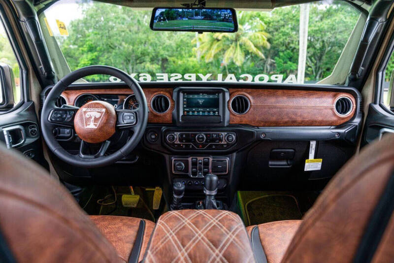 2023 Jeep Gladiator