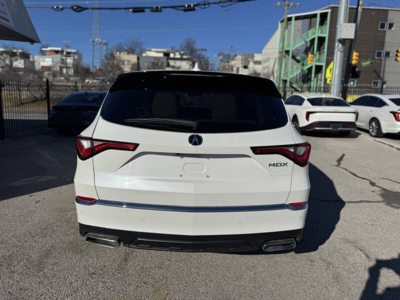 2024 Acura MDX w/Tech