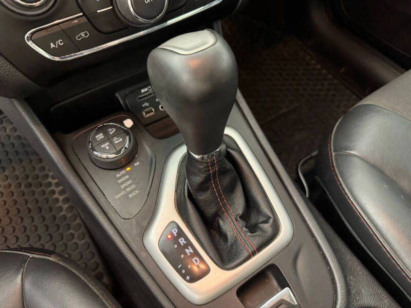 2016 Jeep Cherokee Trailhawk