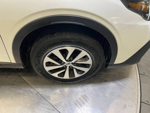2022 Subaru Outback Premium