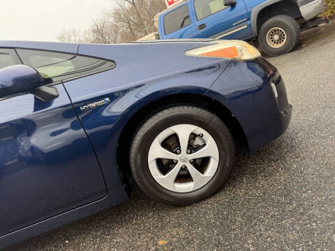 2014 Toyota Prius Five