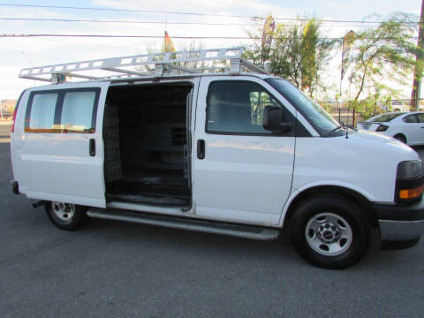 2018 GMC Savana 2500